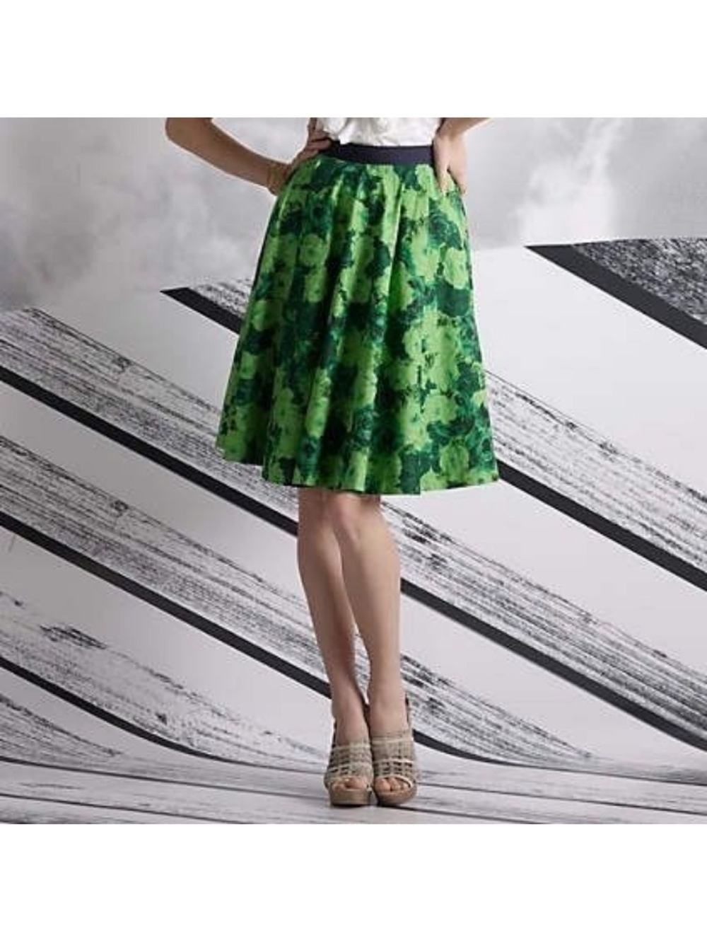 Anthropologie Edme & Esyllte green rose print circle skirt - Picture 6 of 11